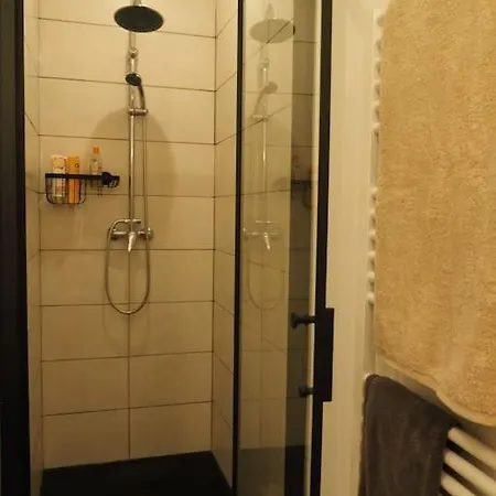 Lejlighed Loft Ravissant Proche Du Centre-ville Nîmes